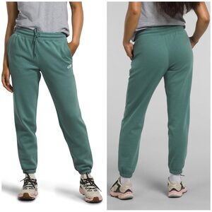 The North Face Half Dome Fleece Sweatpants S